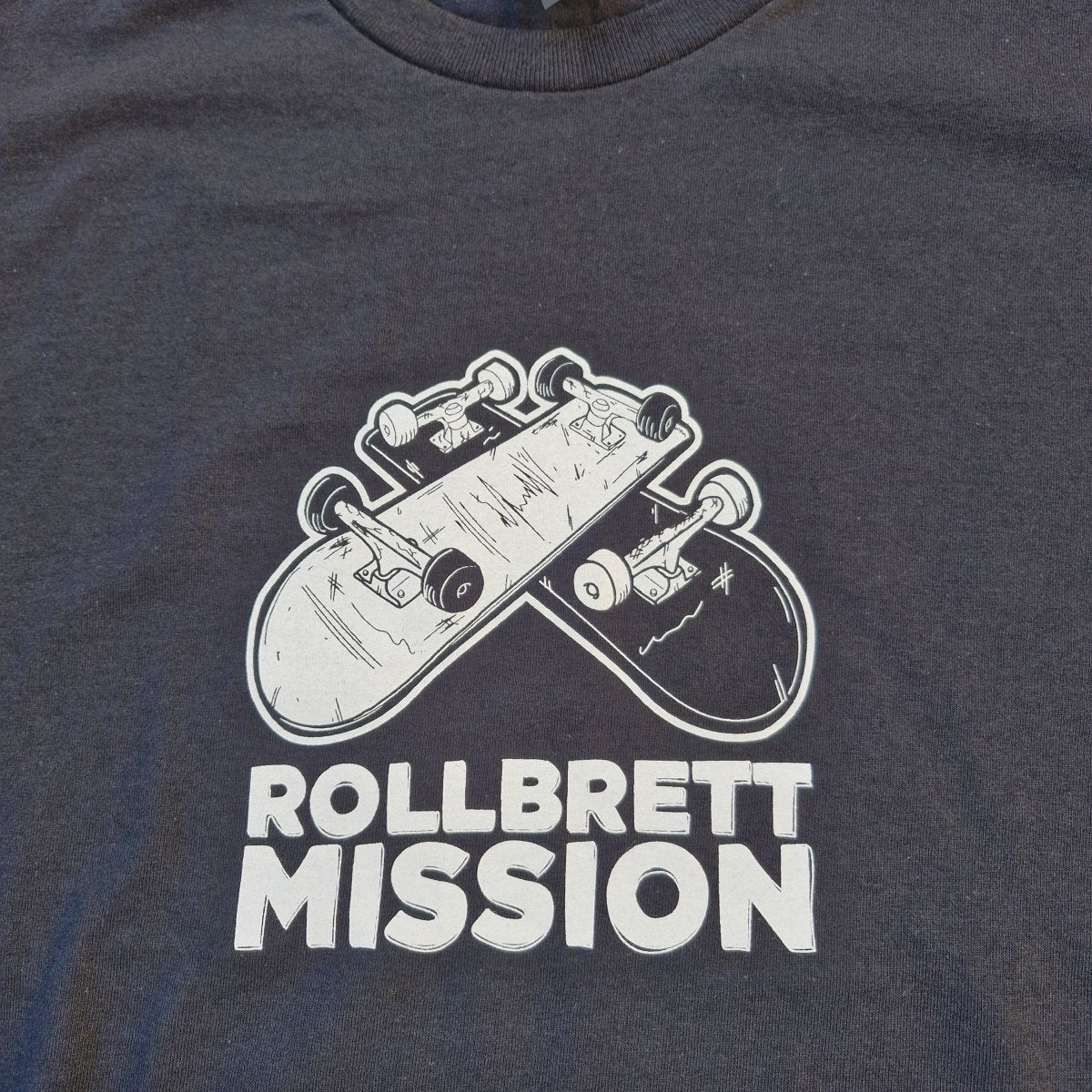 Rollbrett Mission 3D Logo T-Shirt schwarz - Shirts & Tops - Rollbrett Mission